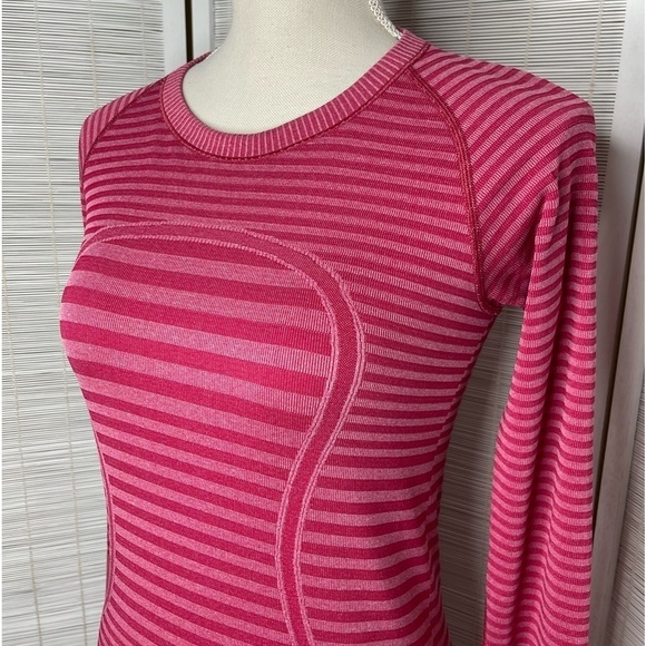 Lululemon Swiftly Tech Long Sleeve Heathered Berry Rumble Size 6 - Picture 2 of 6